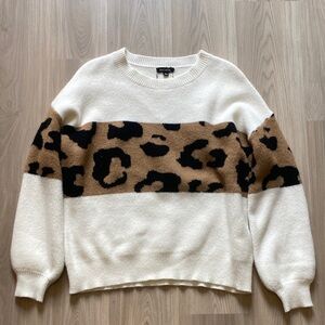 RACHEAL Cream & Brown Leopard Print Sweater Size L